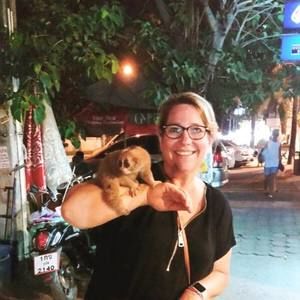 Meet your Posher, Laura